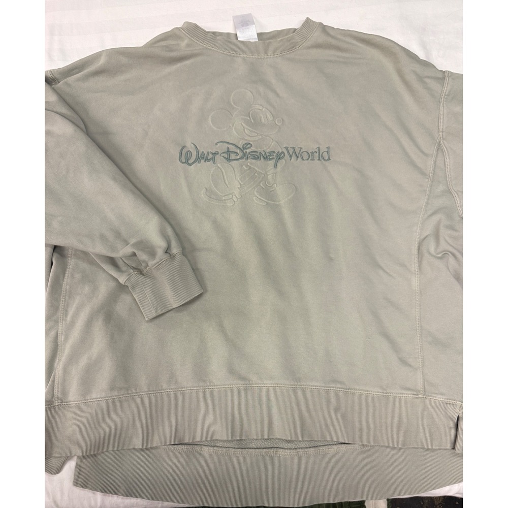 Walt Disney World Mickey Mouse Embossed Sweatshirt Sage Green XL Pullover